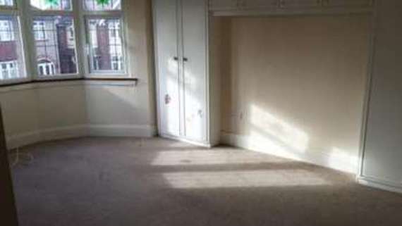 3&nbsp;Bedroom&nbsp;Semi-Detac...